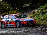 Neuville blijft grootste concurrenten voor en houdt leider binnen schot in Wales