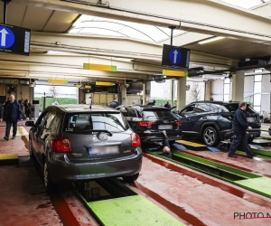 Strengere regels bij autokeuring kunnen leiden tot sociaal bloedbad: regering wil dringend ingrijpen