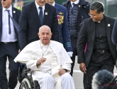 📷 Mercedes onthult duurzaam technologisch wonder voor Paus Franciscus